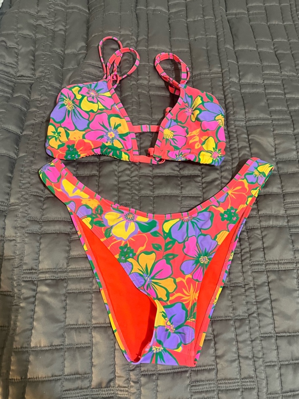 Wild Fable Floral Bikini Set – Size Large – Bright Retro Print